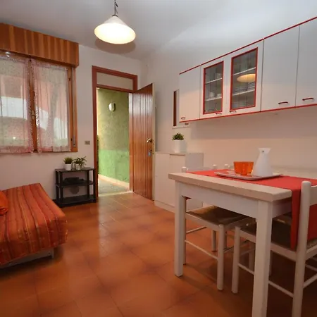 公寓 Villaggio Azzurro 比比翁